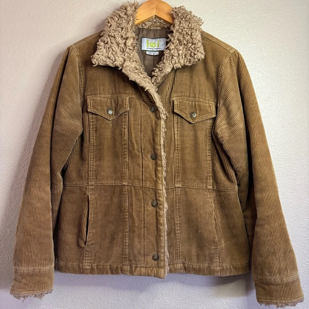 Vintage Y2K Women’s l.e.i. Brown Corduroy Jacket Faux Fur Collar and Trim size L - Picture 2 of 14